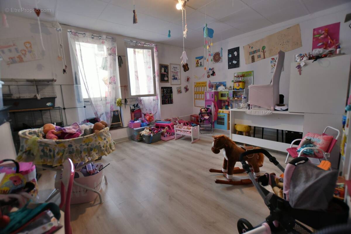 CHAMBRE - Appartement à MONTFORT-EN-CHALOSSE