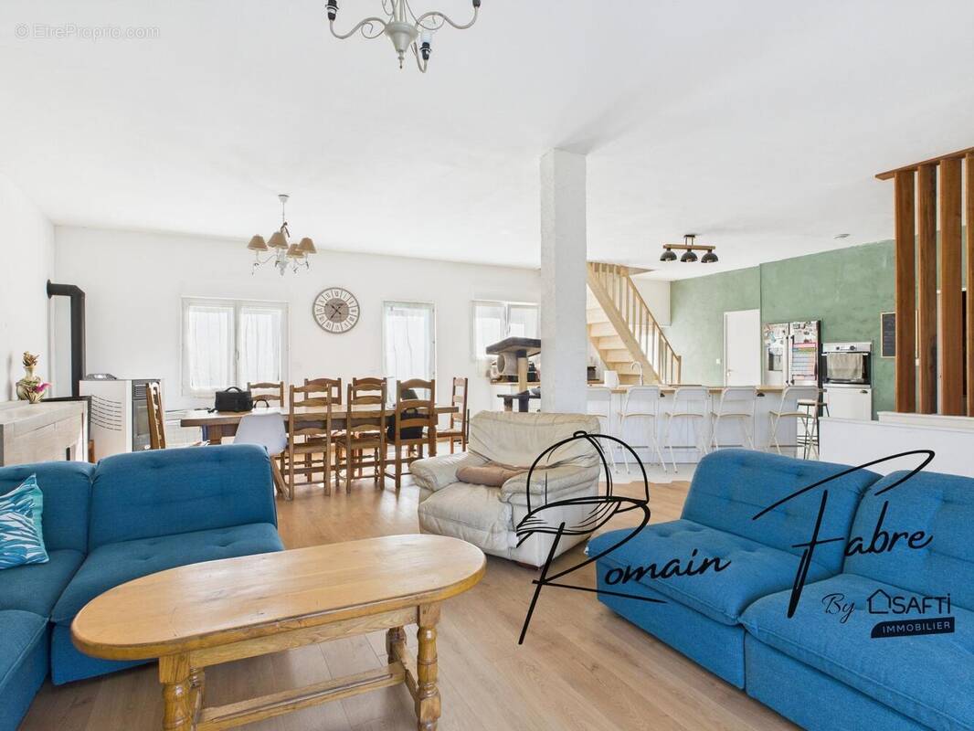 Photo 1 - Maison à SAINT-YZAN-DE-SOUDIAC