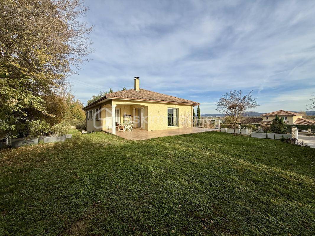 Maison à CHARVIEU-CHAVAGNEUX