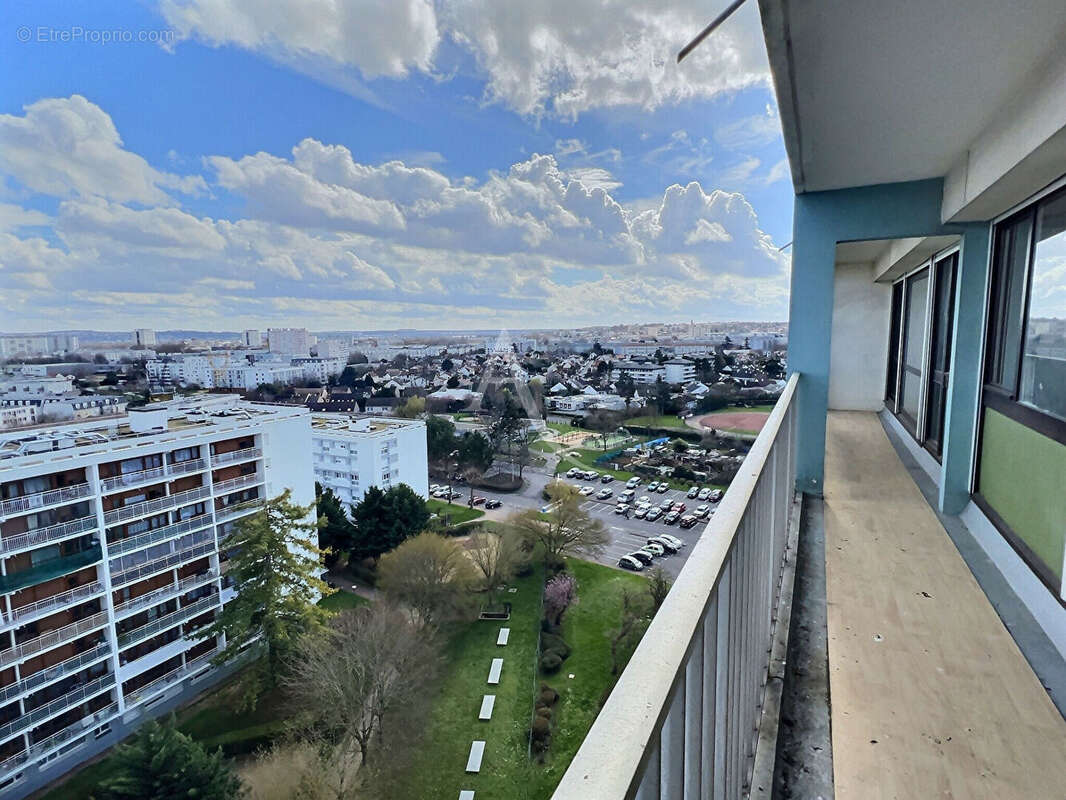 Appartement à THIAIS