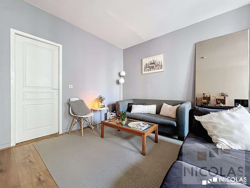 Appartement à BORDEAUX