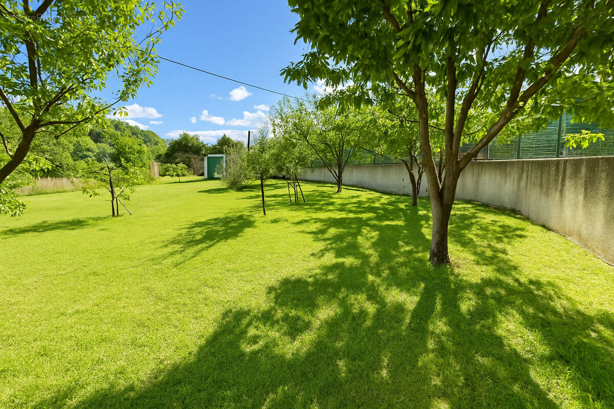 Maison à SOLLIES-TOUCAS