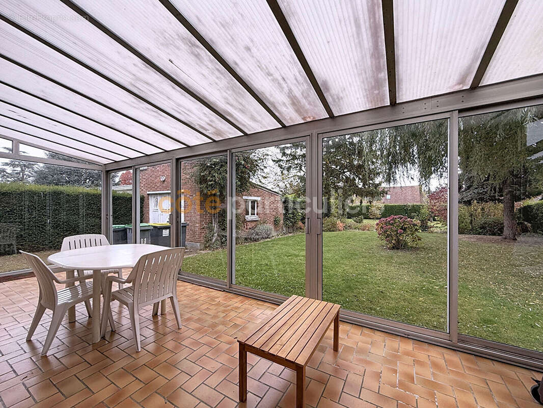 Maison à LA CHAPELLE-D&#039;ARMENTIERES