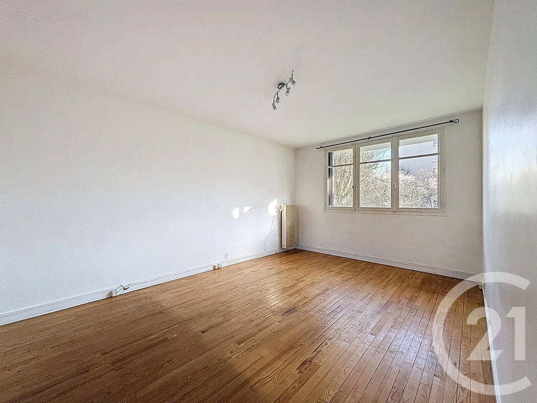 Appartement à CHAMPIGNY-SUR-MARNE