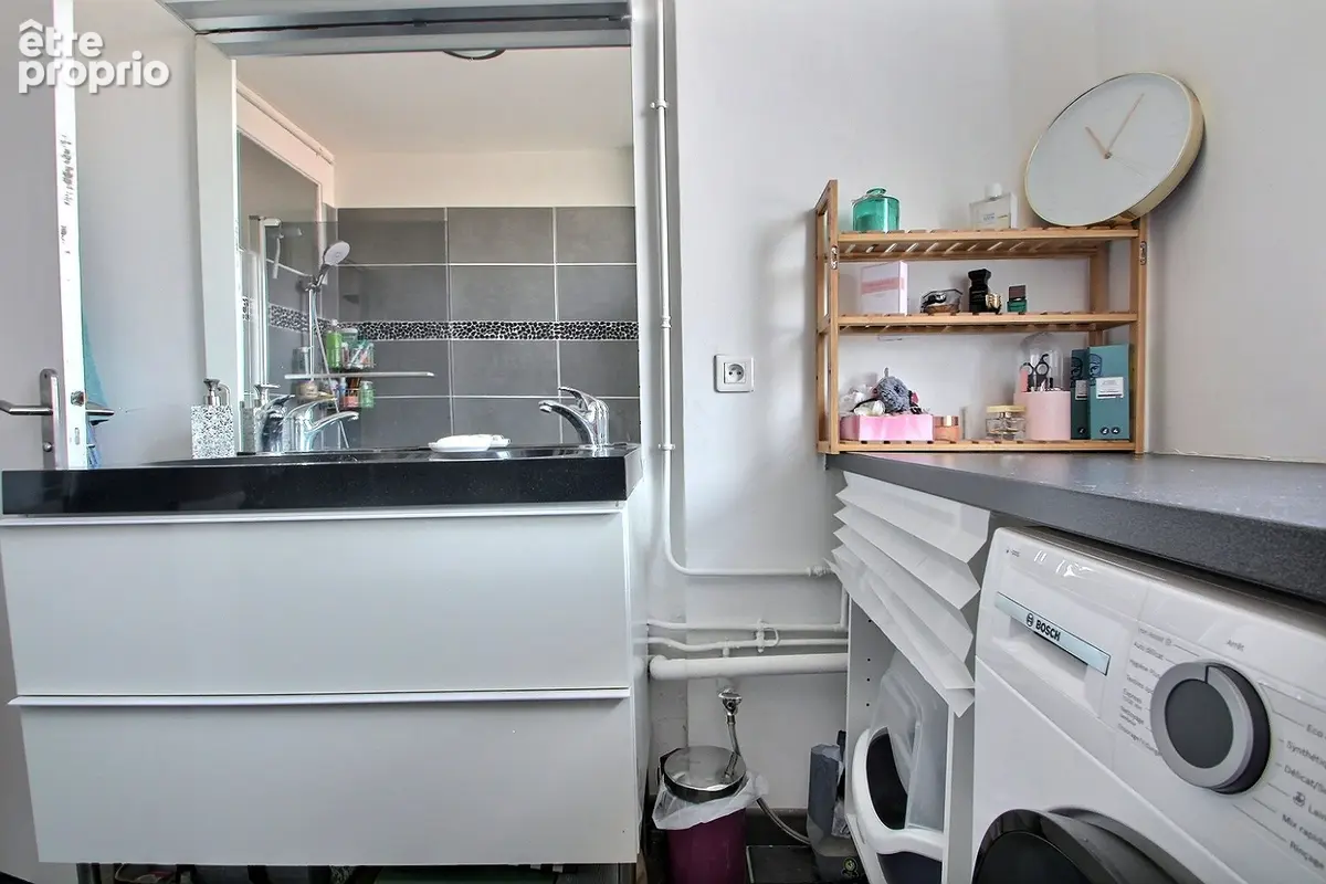 Appartement F3 en parfait état, vue dégagée, sans vis-à-vis ! - photo 5