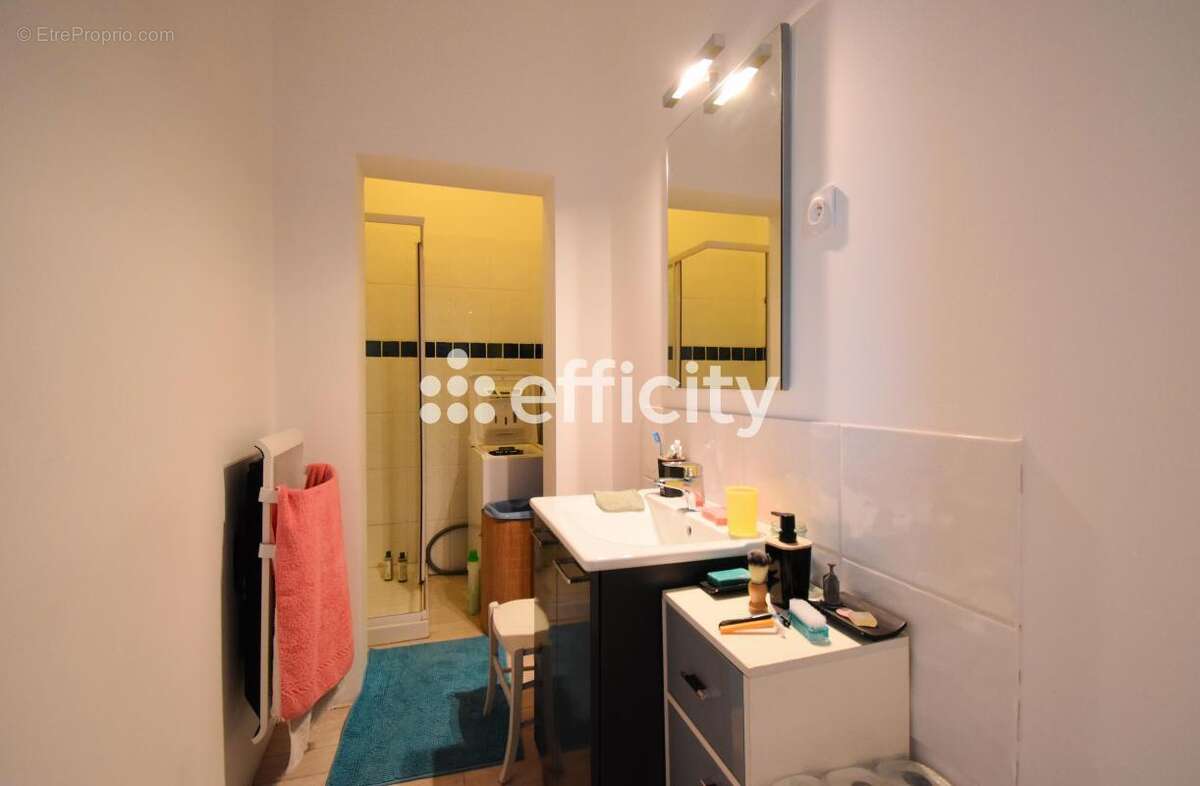 Appartement à MONTCEAU-LES-MINES