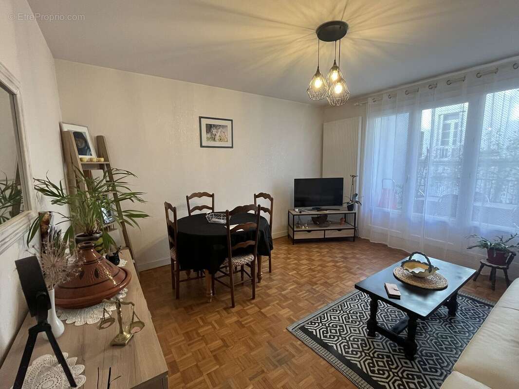Appartement à CHATELLERAULT