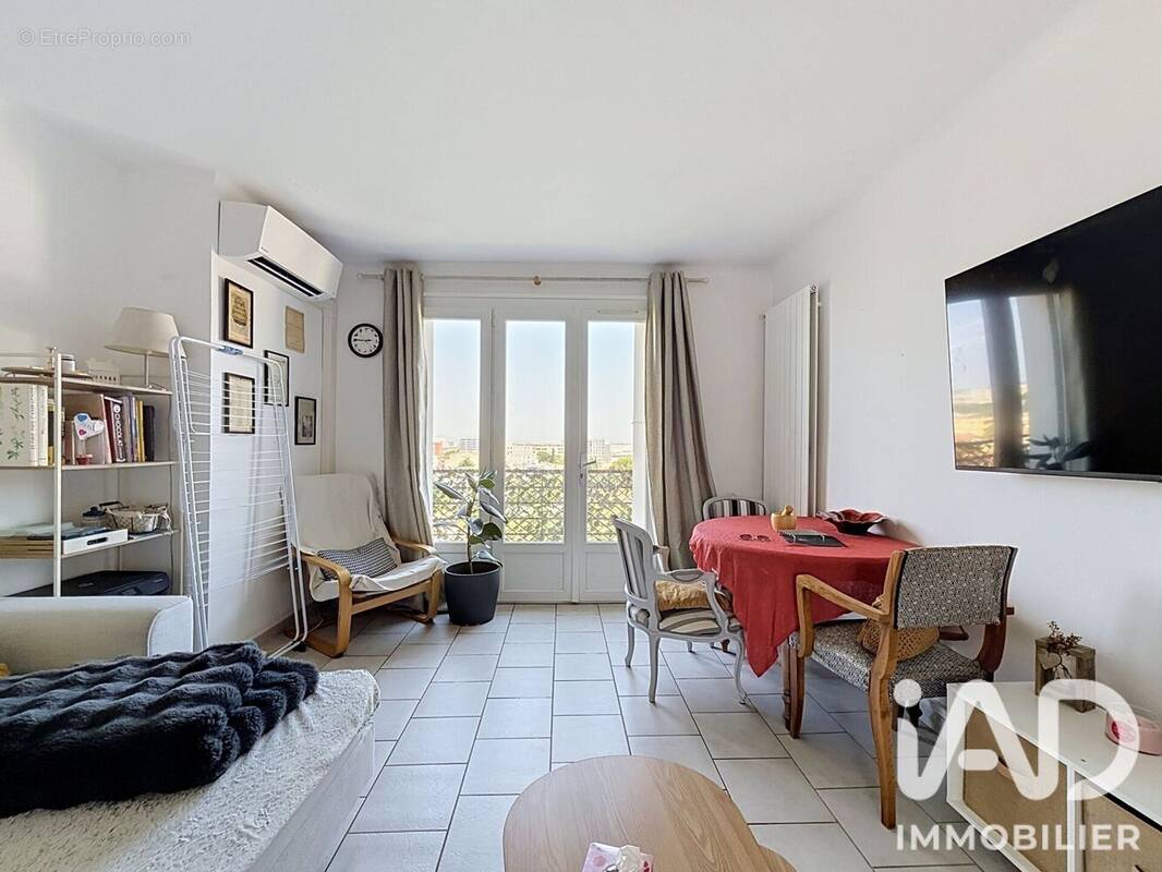 Photo 1 - Appartement à NIMES