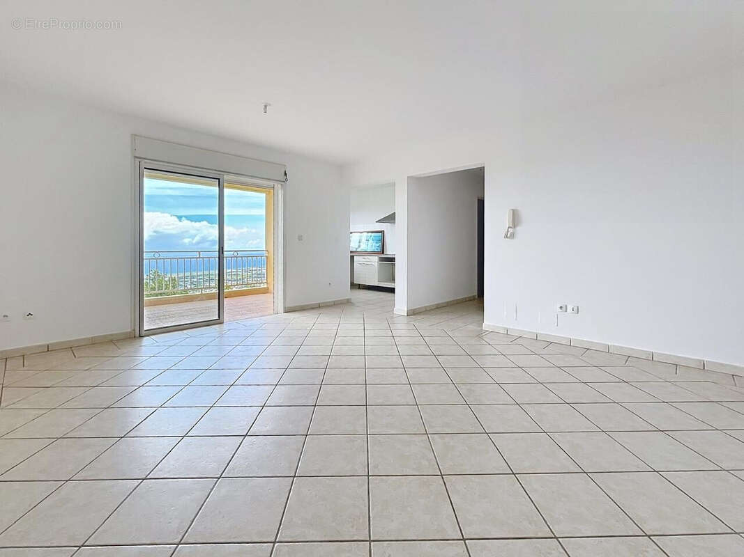 Appartement à SAINT-DENIS