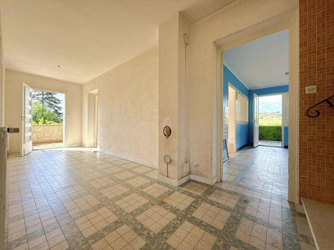 Maison à POLLIONNAY