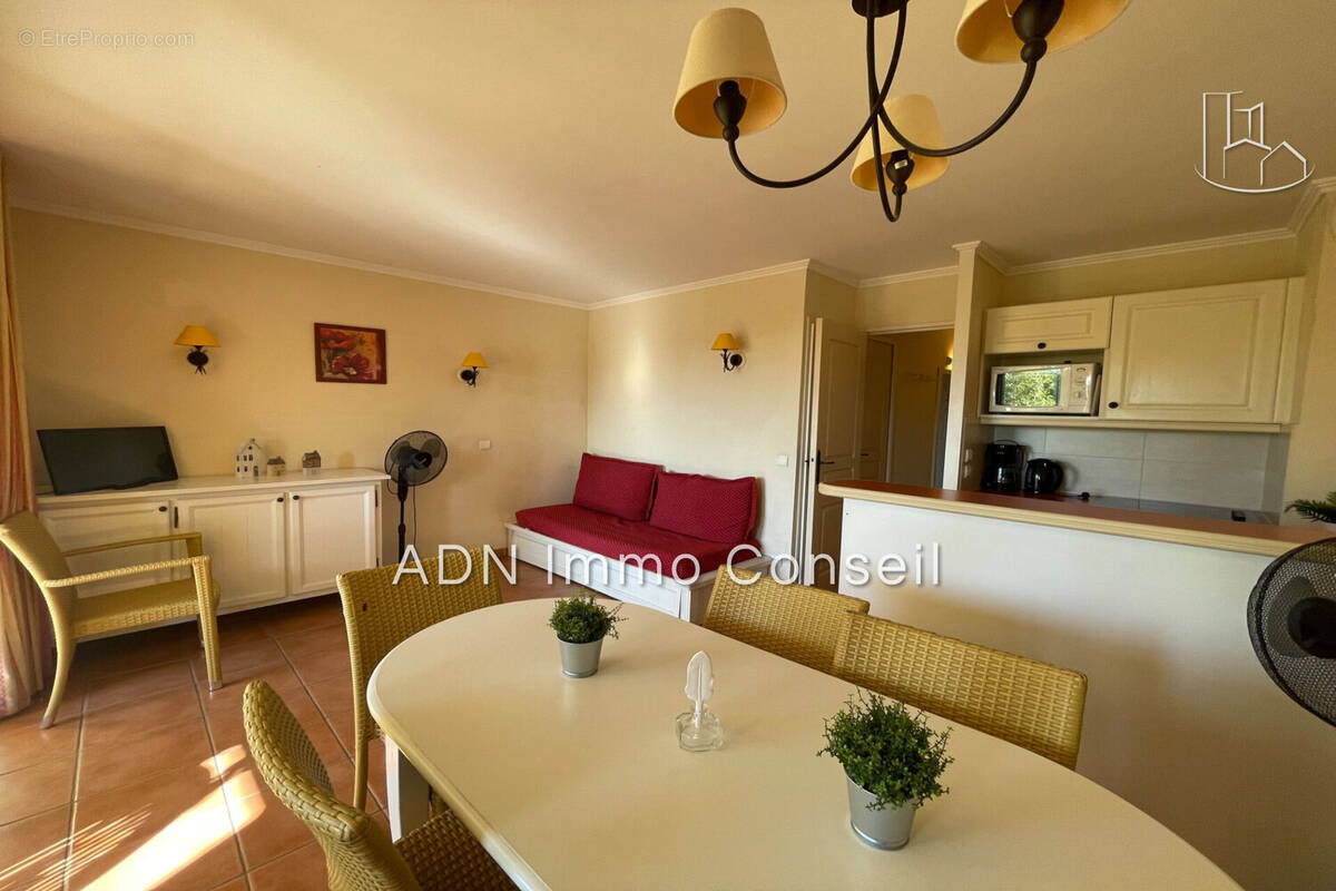 Appartement à MALLEMORT