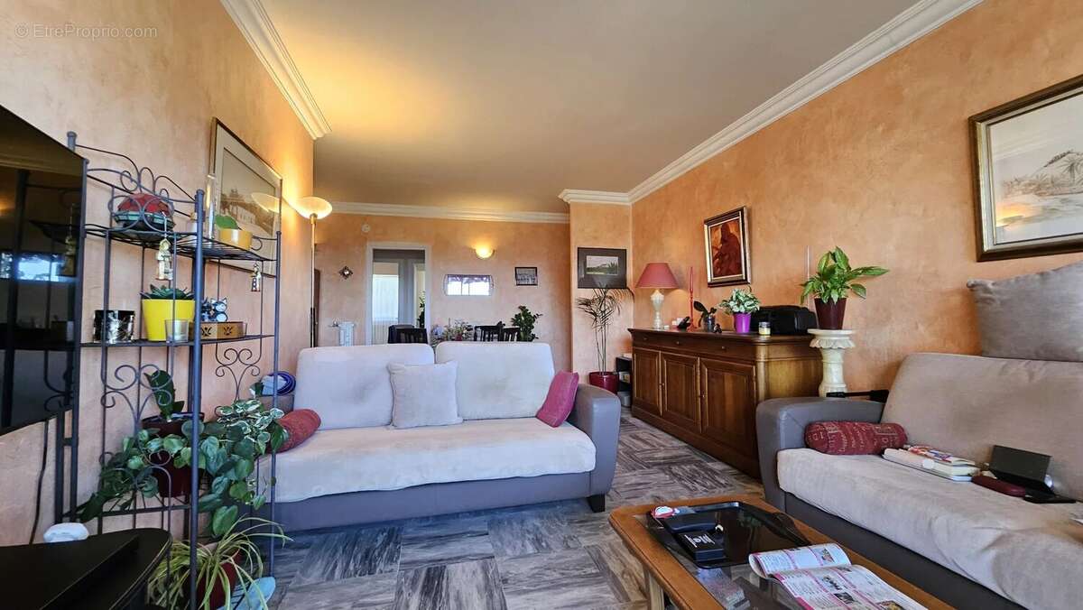 Appartement à CAGNES-SUR-MER