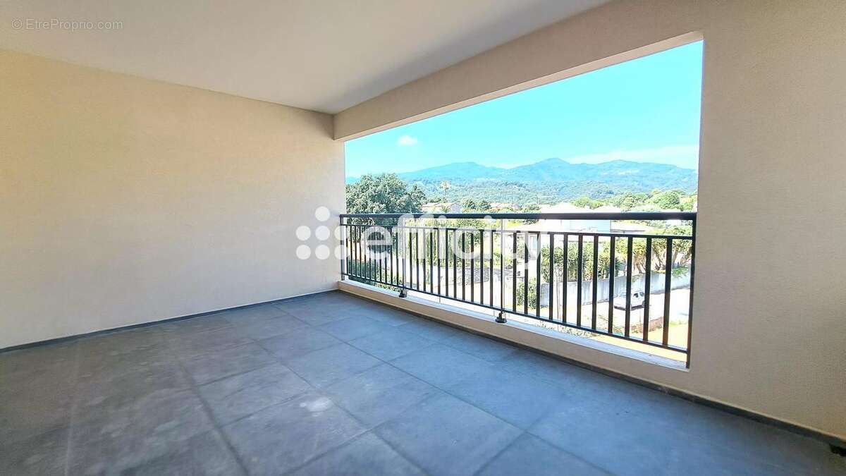Appartement à PENTA-DI-CASINCA