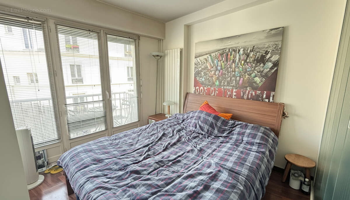 Appartement à PARIS-12E
