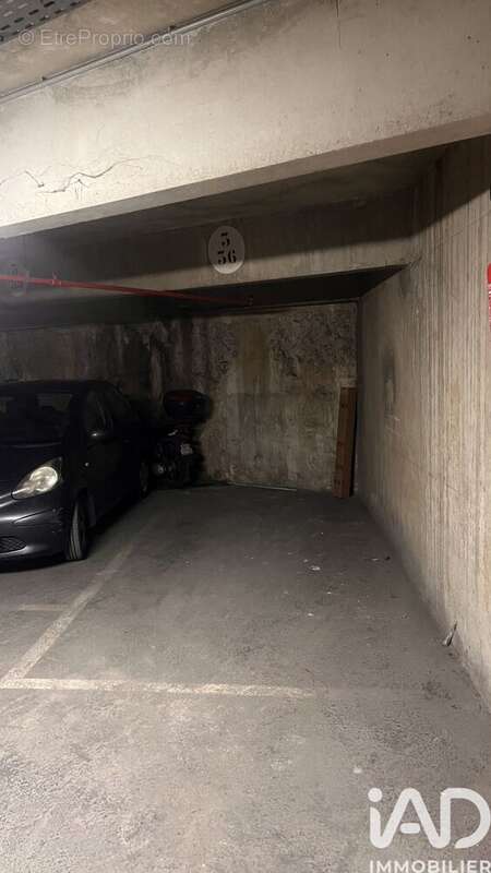 Photo 2 - Parking à PARIS-19E