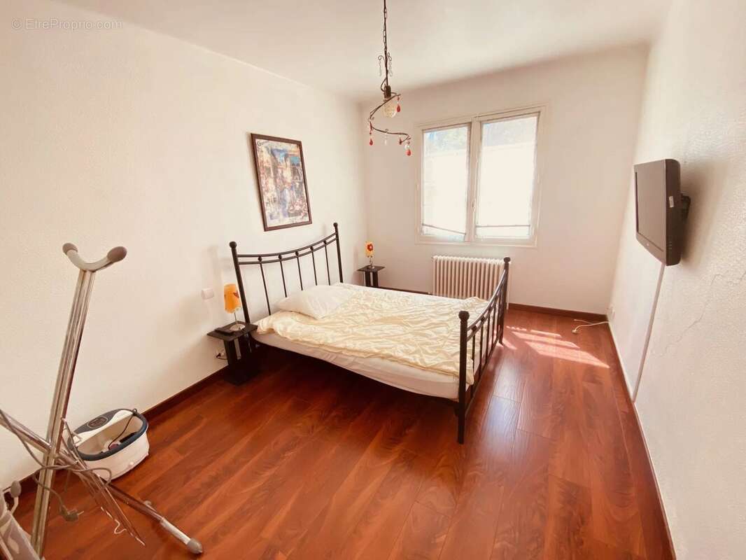 Maison à LA LONDE-LES-MAURES