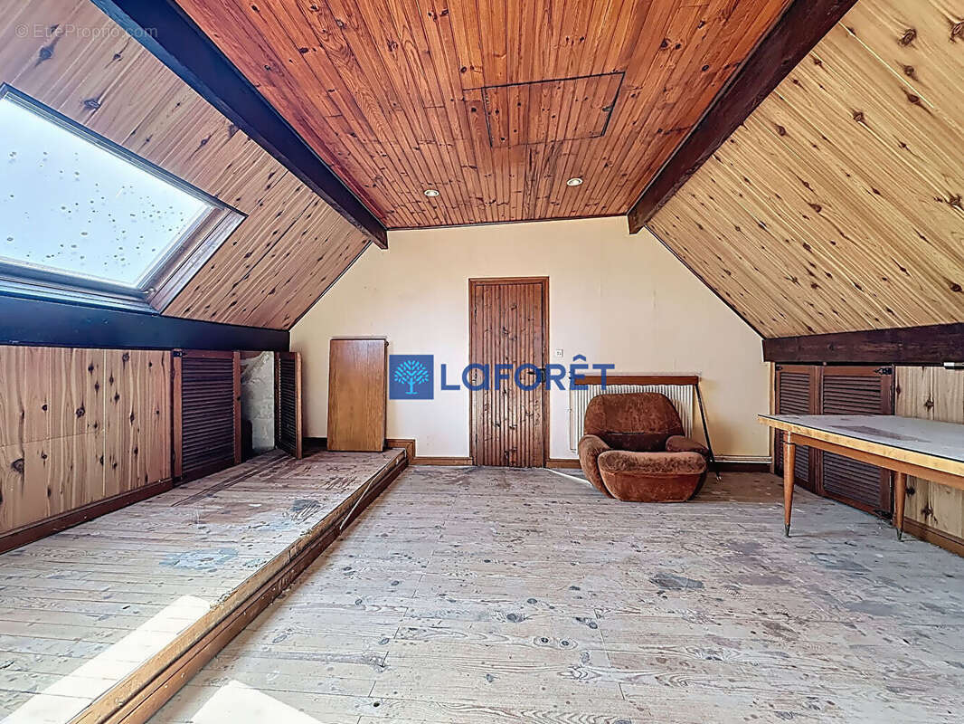 Maison à SAVIGNY-SUR-ORGE