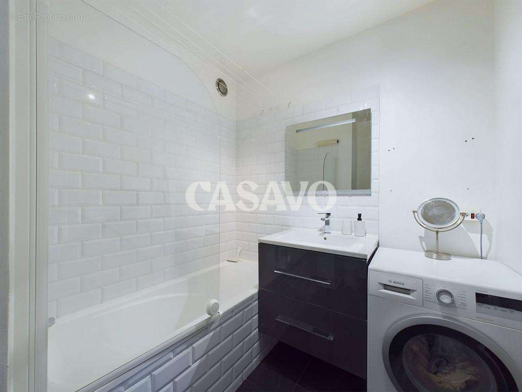 Appartement à PARIS-15E