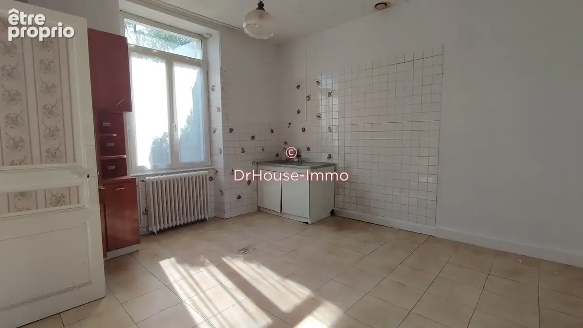Maison 7 pièces 143 m² à vendre à Roumazieres-Loubert (16270) - photo 32