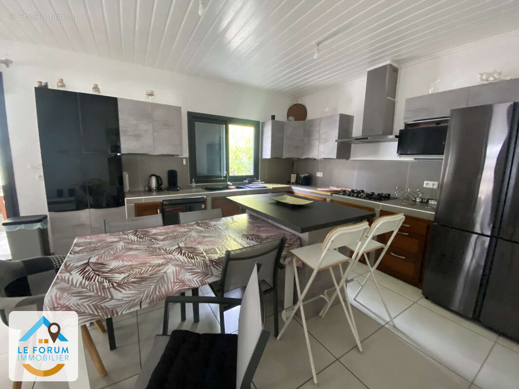 Maison à SAINT-JOSEPH