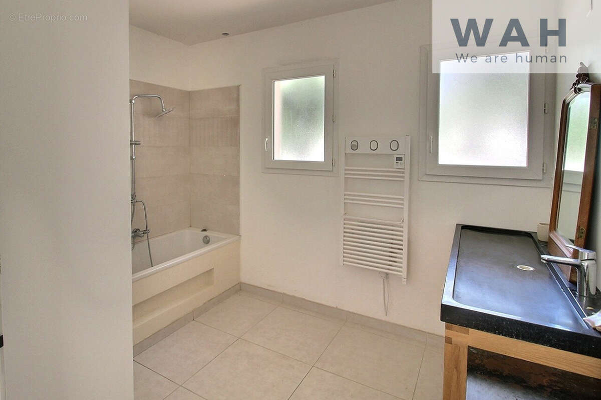 Vente maison 4 pieces, garage - viols-le-fort (34380) - photo 8