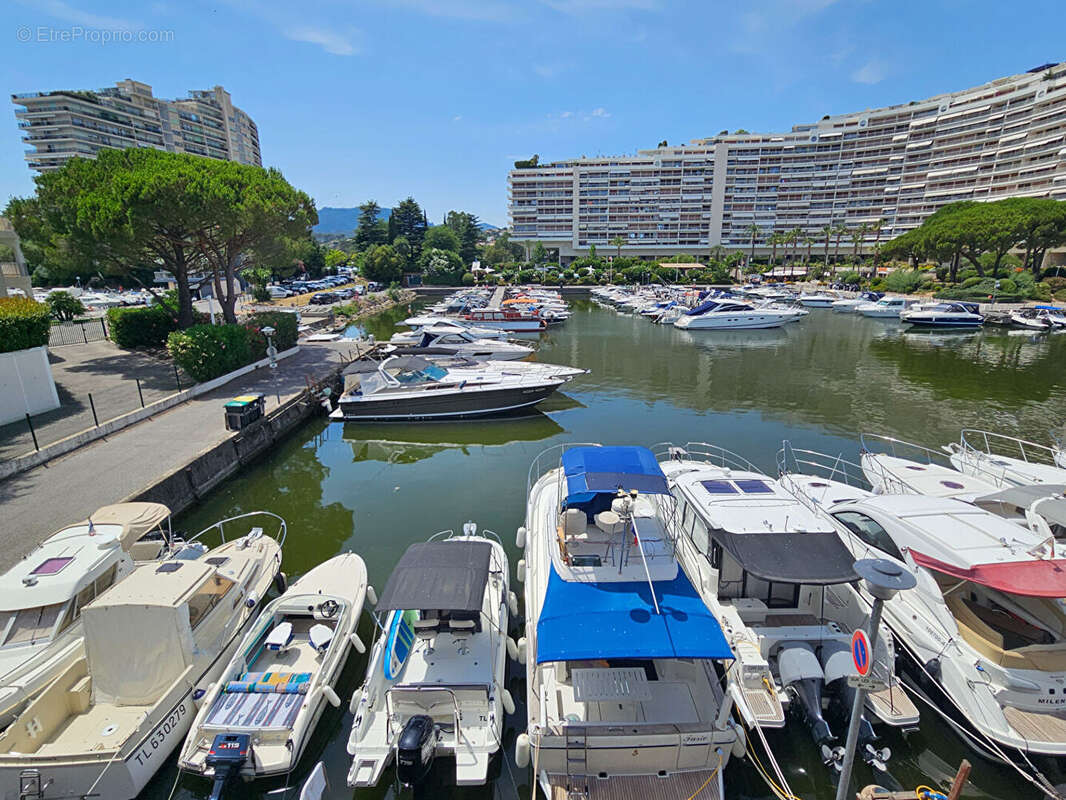 Appartement à MANDELIEU-LA-NAPOULE
