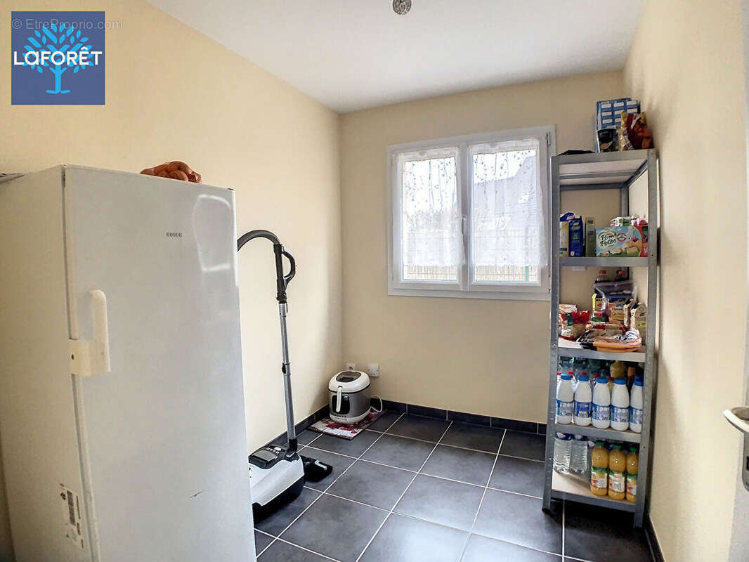 Maison à COURBEPINE