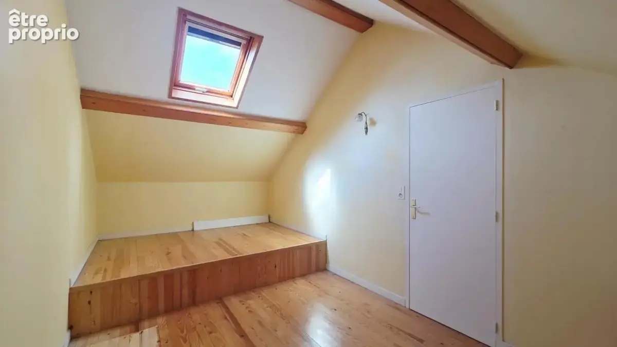 Maison 6 pièces / 111 m² / 219 000 EUR / BEAURAINS - photo 11