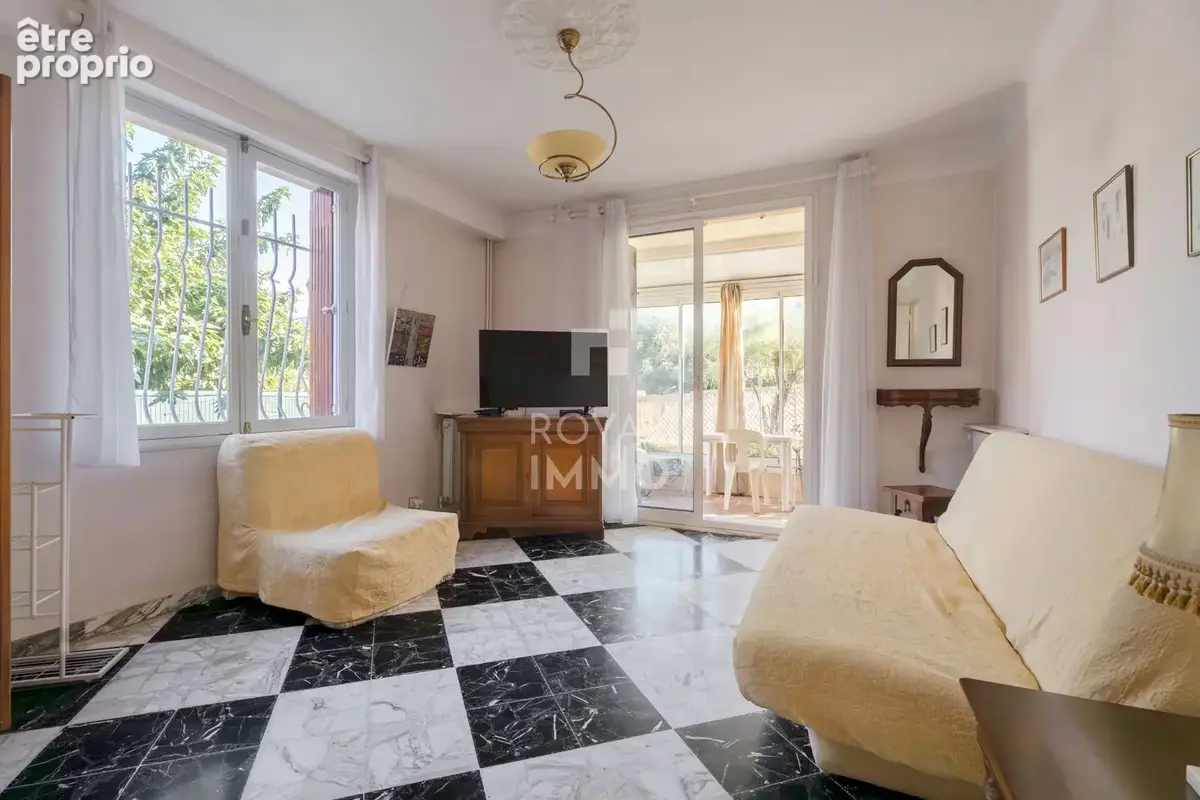 Appartement T3 Rez-de-jardin Le Mourillon - photo 4