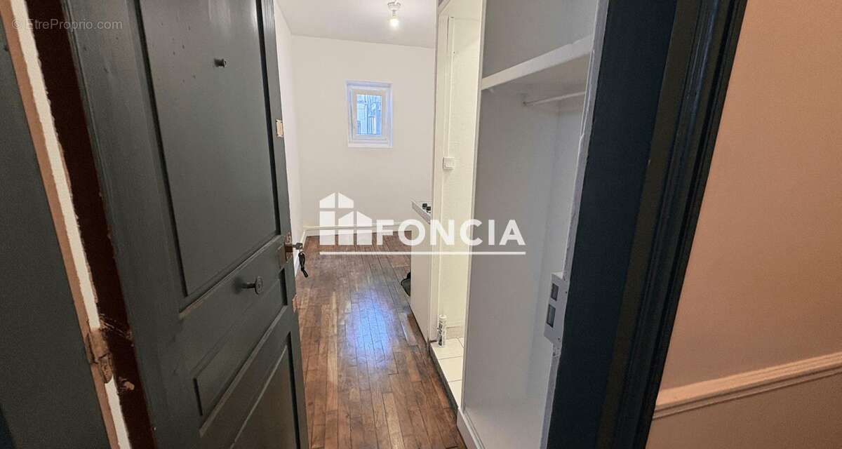 Appartement à PARIS-11E
