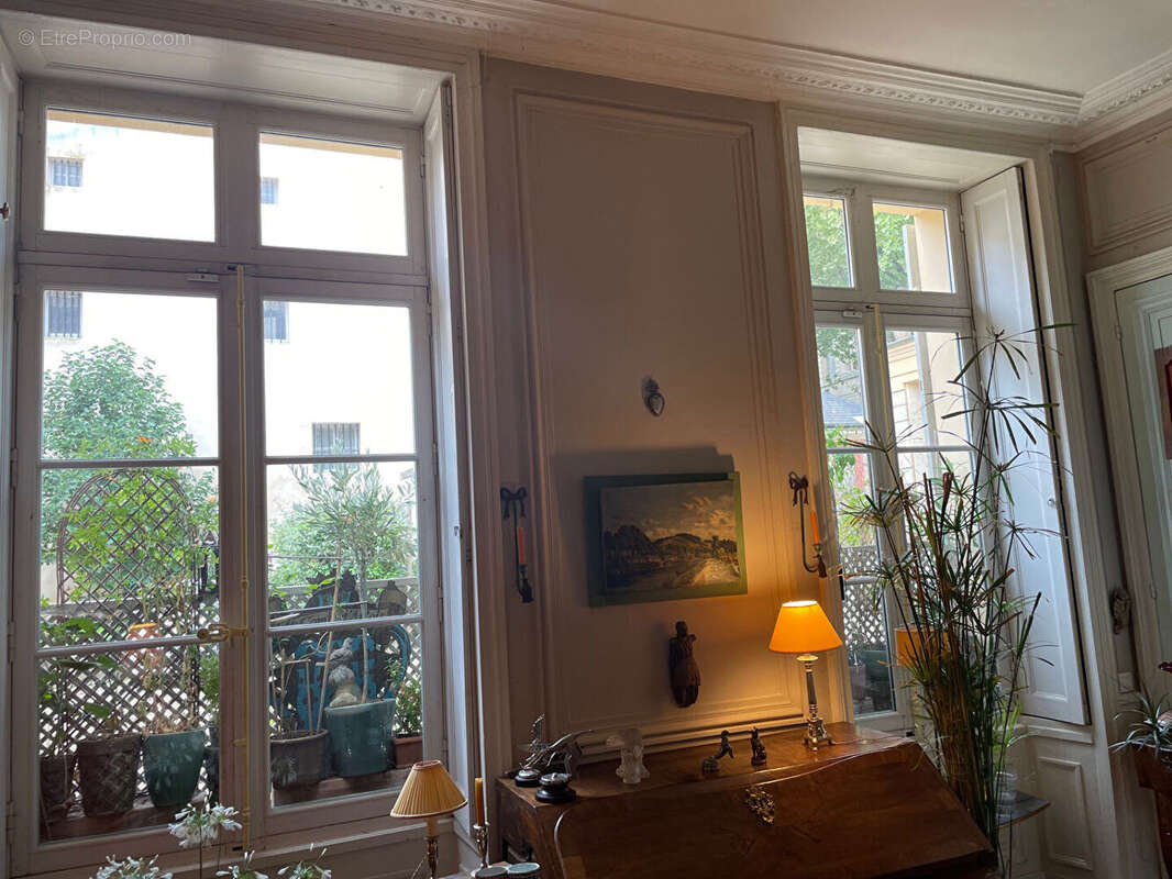 Appartement à VERSAILLES