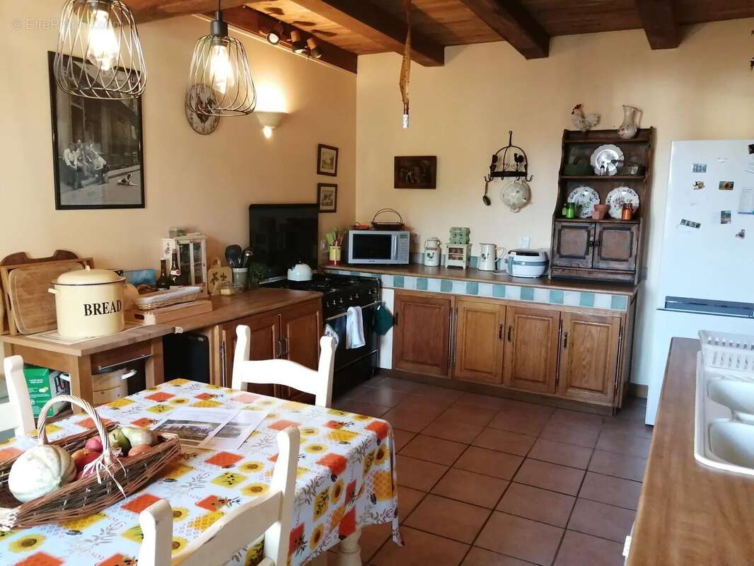 Maison à CHAMPNIERS