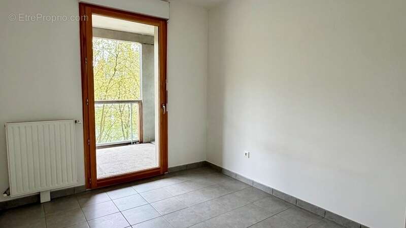 Appartement à L'ILE-SAINT-DENIS