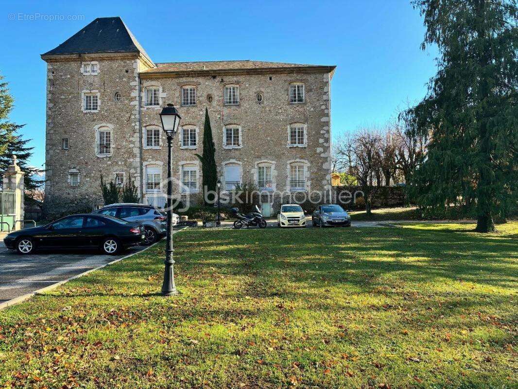 Appartement à VARCES-ALLIERES-ET-RISSET