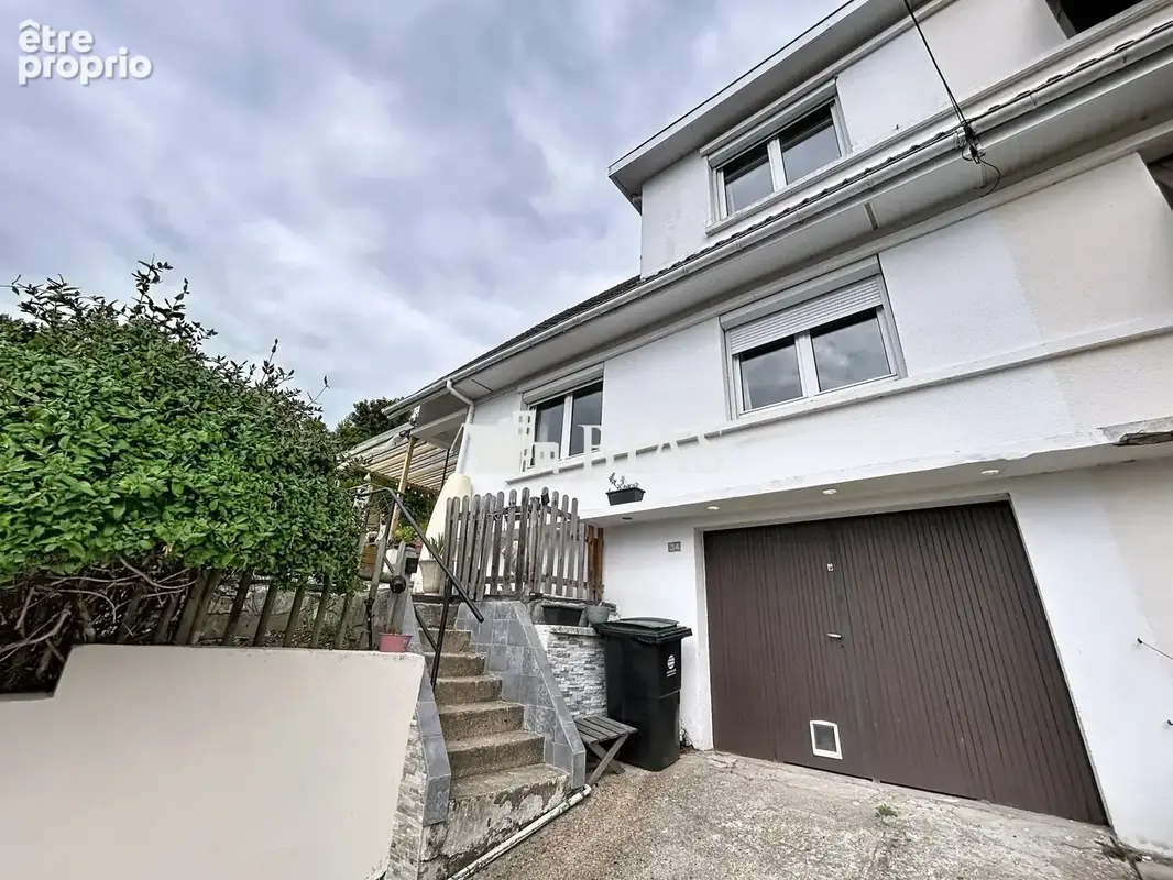 Maison 5 pièces 96 m² à vendre à Deville-Les-Rouen (76250) - photo 3