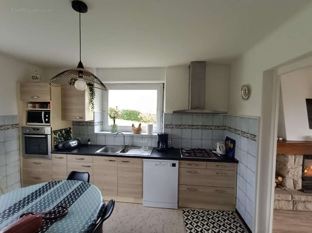 Maison à PLONEVEZ-DU-FAOU