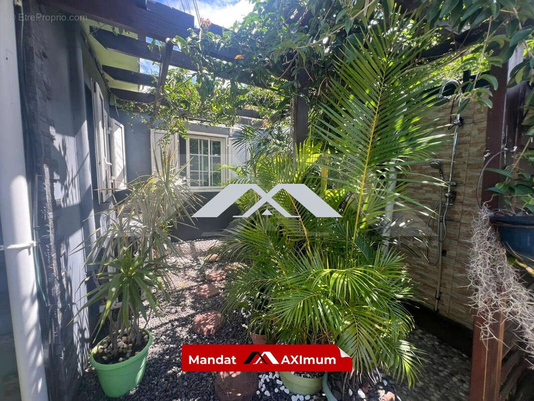 Maison à SAINT-JOSEPH