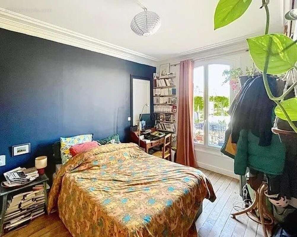 Photo 2 - Appartement à SAINT-DENIS