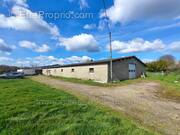 Parking à BEAUMONT-LE-ROGER