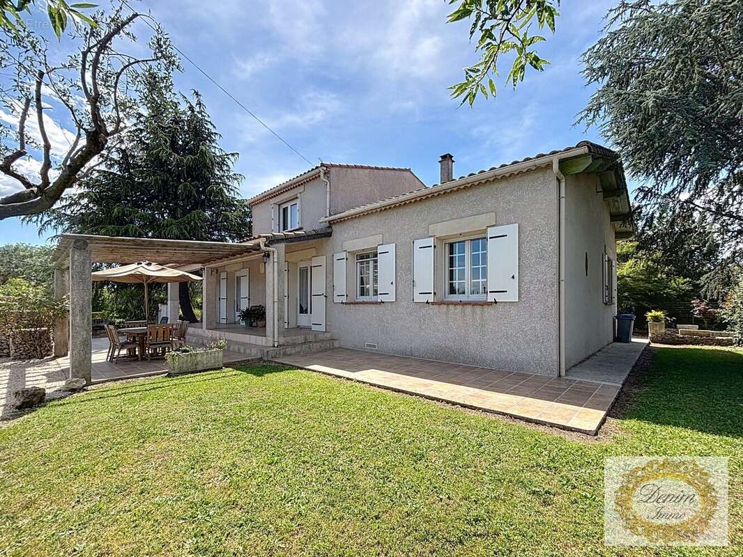 Maison à MOUSSAC