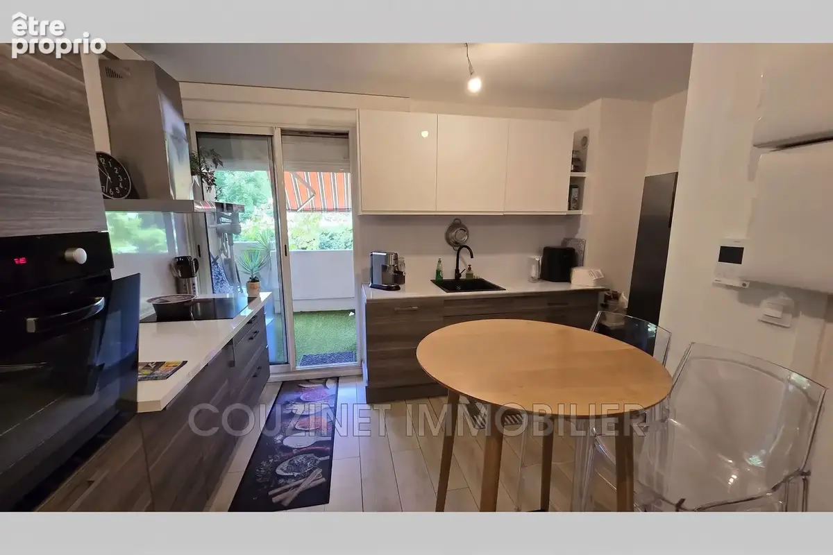 Appartement 3 pièces 61 m² à vendre à Le Beausset (83330) - photo 3