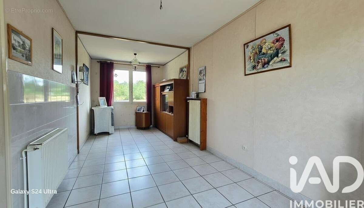 Photo 9 - Maison à LA GUERCHE-SUR-L'AUBOIS