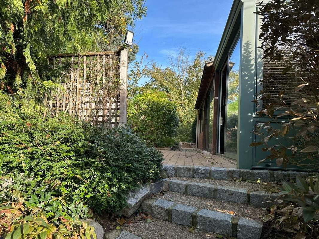 Maison à CHAUDEFONDS-SUR-LAYON