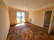 Appartement à SAINT-JUNIEN