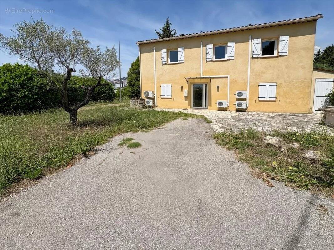 Maison à GRASSE
