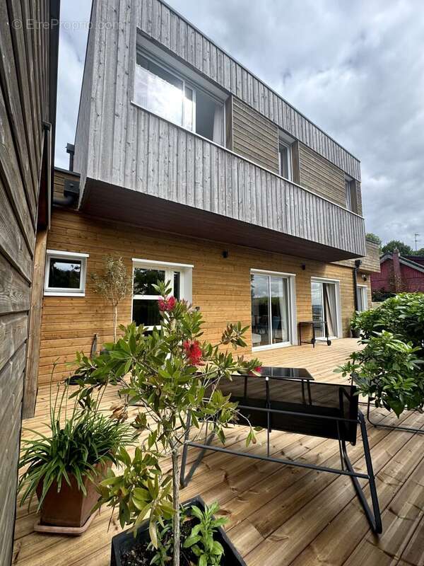 Maison à BOIS-GUILLAUME