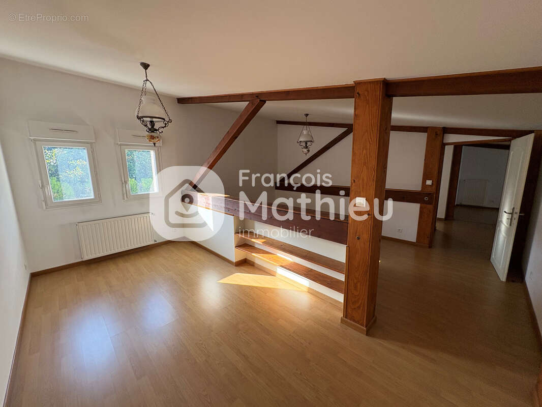 Secteur Villars : Maison de village 131m2 hab - 3ch + garage - photo 5