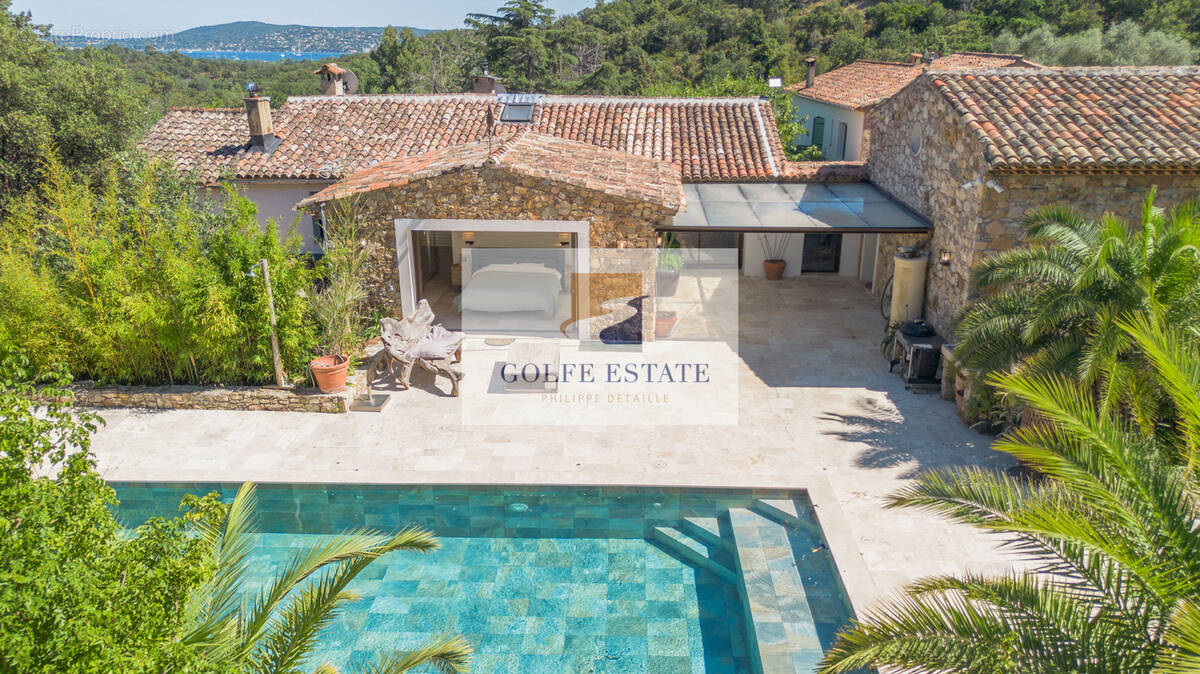 Maison à GRIMAUD