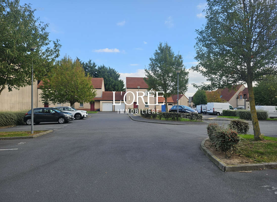 Maison à AVION