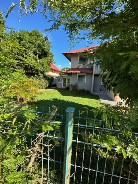Maison à KOUROU
